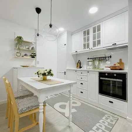 Mvp Lux كراغوييفاك